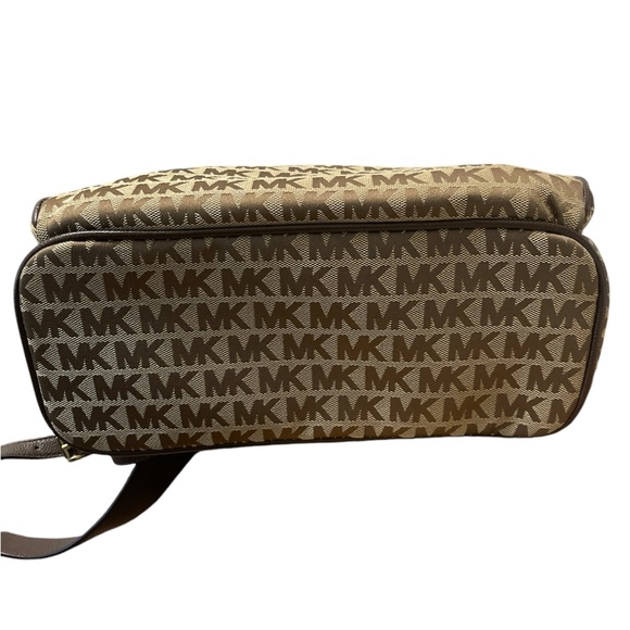 Michael Kors large backpack - Picture 5 of 12